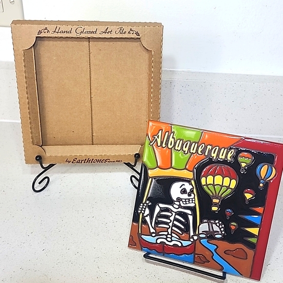 Tile, Hand glazed Made In USA.  Albuquerque New in box - Picture 4 of 9